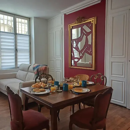 2 Chambres, Les Dentellieres De La Cathedrale *