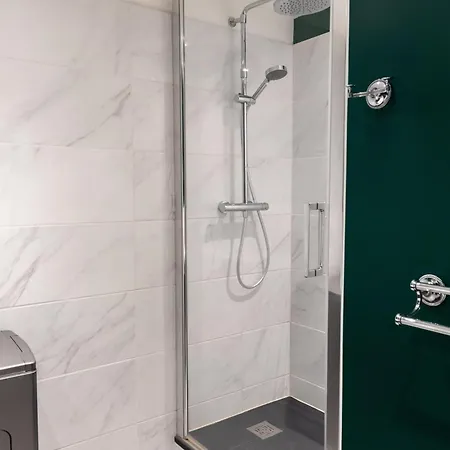 2 Chambres, Les Dentellieres De La Cathedrale