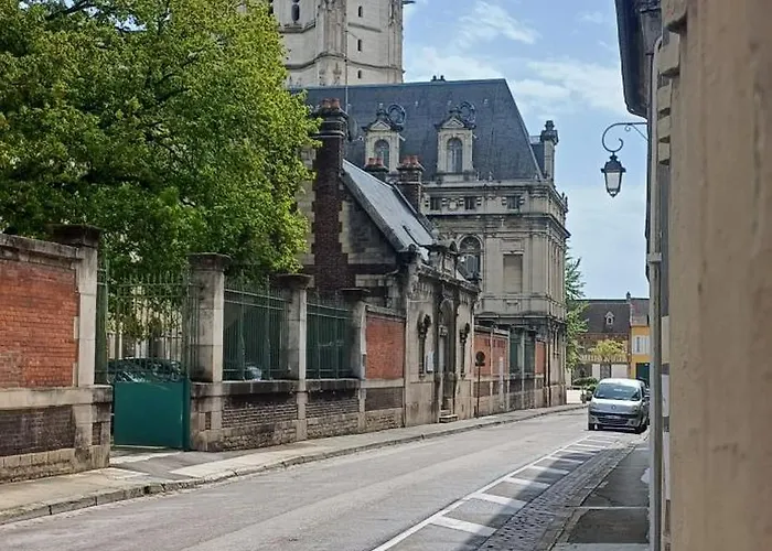2 Chambres, Les Dentellieres De La Cathedrale Apartamento