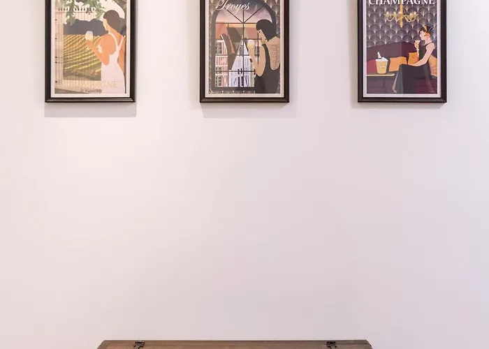 2 Chambres, Les Dentellieres De La Cathedrale *